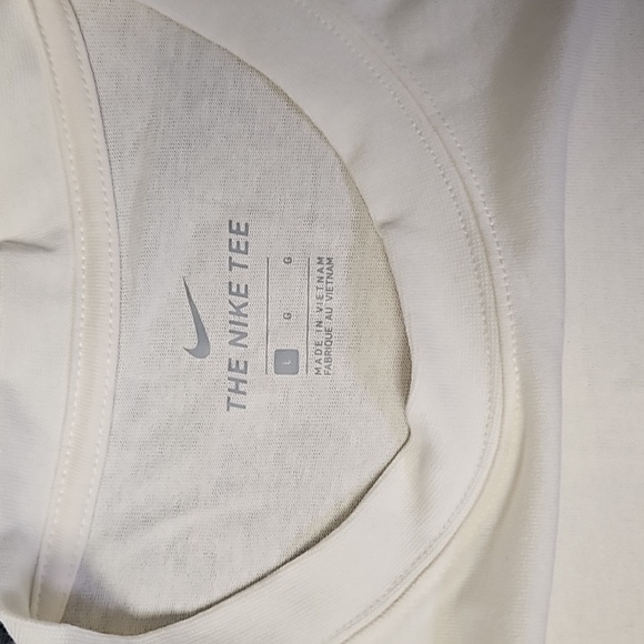 Nike Men’s Size Large Off White Move 2 Zero Basketball T-Shirt - Picture 3 of 4